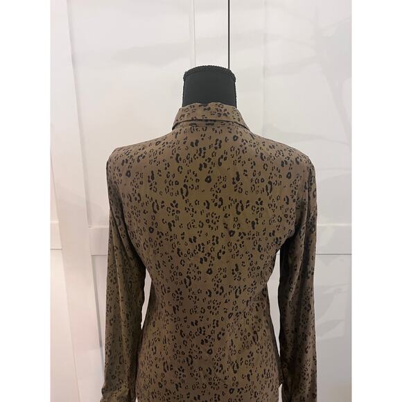 NWOT Carine Roitfield Uniqlo 100% Silk Leopard Print Button Down Blouse Shirt -S - Picture 14 of 14